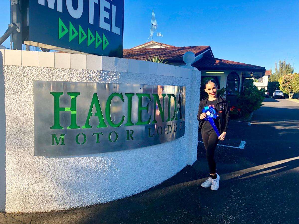 Hacienda Motor Lodge Палмерстон-Норт Екстер'єр фото